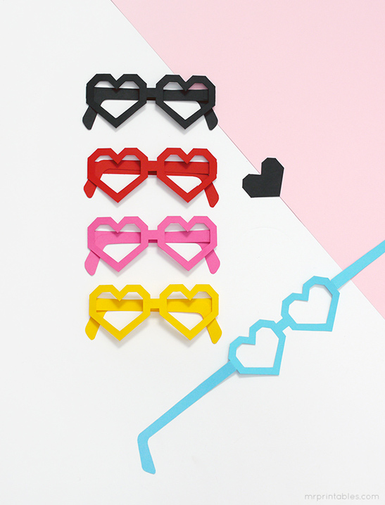 Heart Glasses Valentine Cards — image 3